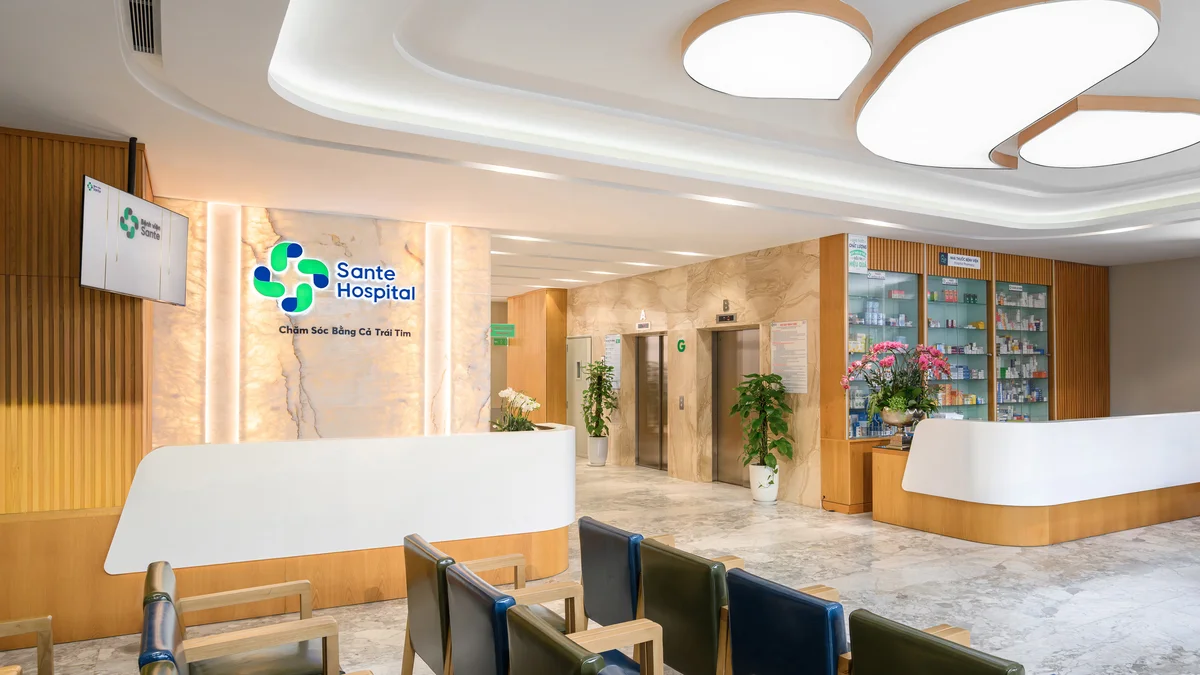 Trang thiết bị ghế nha khoa cao cấp nhập khẩu châu Âu tại Sante Dental